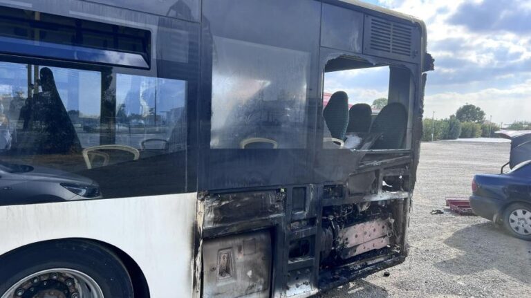 Αυτά τα 7 μέτρα αποφασίστηκαν μετά την πυρκαγιά σε σχολικό λεωφορείο