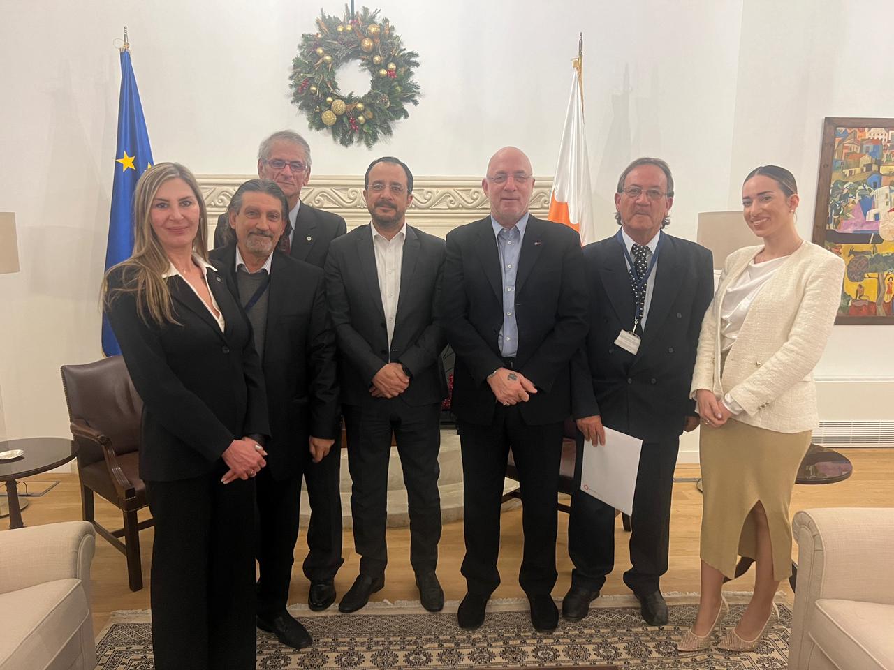 Στήριξε Μαυρογιάννη, σήμερα δίνει «full support» στον Χριστοδουλίδη (ΒΙΝΤΕΟ)