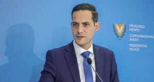Κυπριακό: «Προσερχόμαστε σ’ αυτή την άτυπη πολυμερή με στόχο να πετύχει»