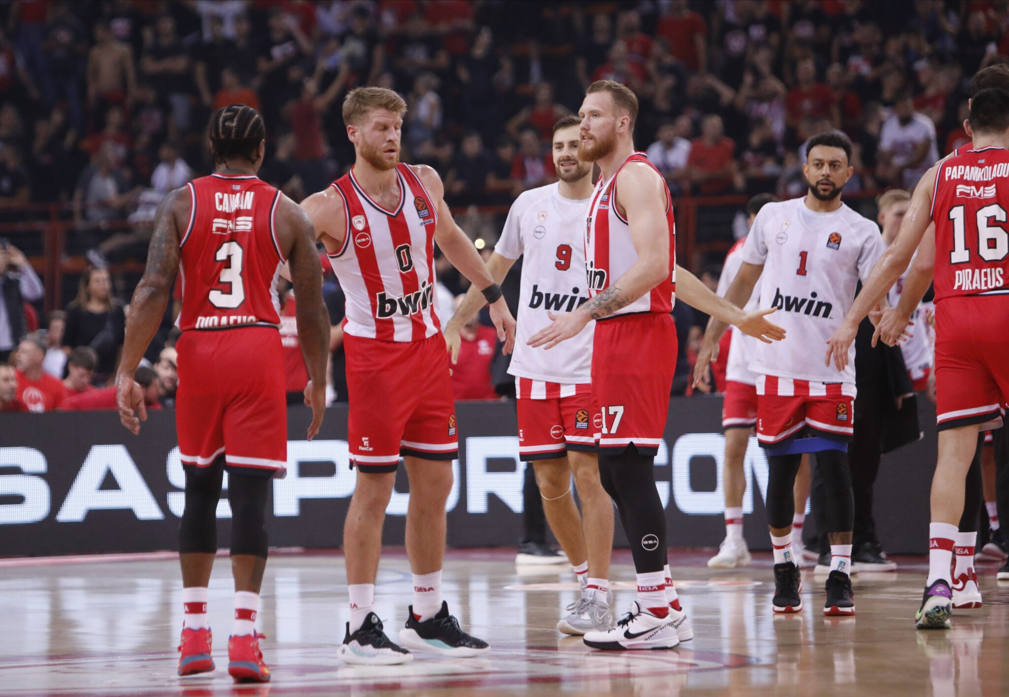 Crash test με τη Ρεάλ στο «καυτό» ΣΕΦ για τον Ολυμπιακό