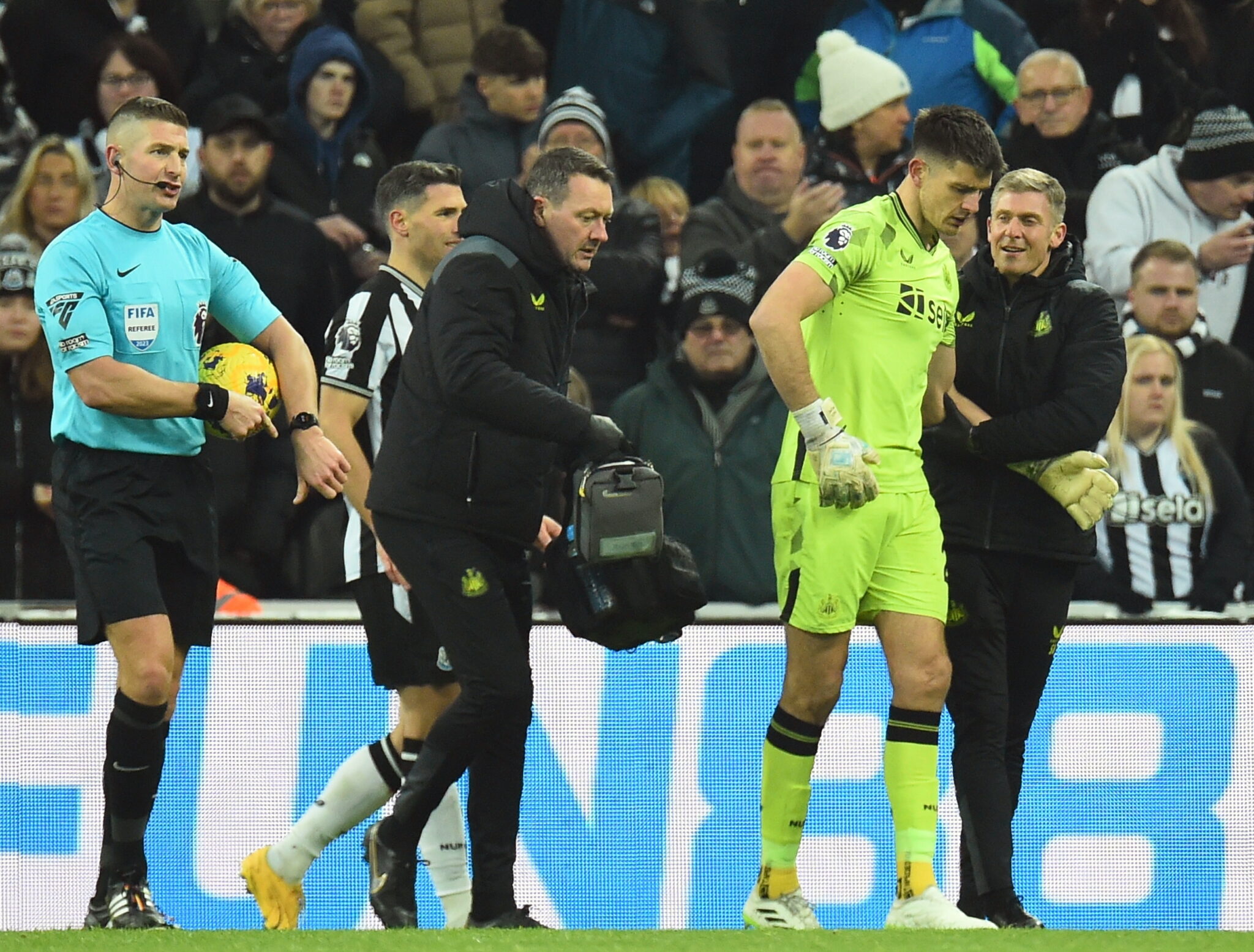 Σοκ με Πόουπ στη Νιούκαστλ: Νοκ άουτ για 4-5 μήνες