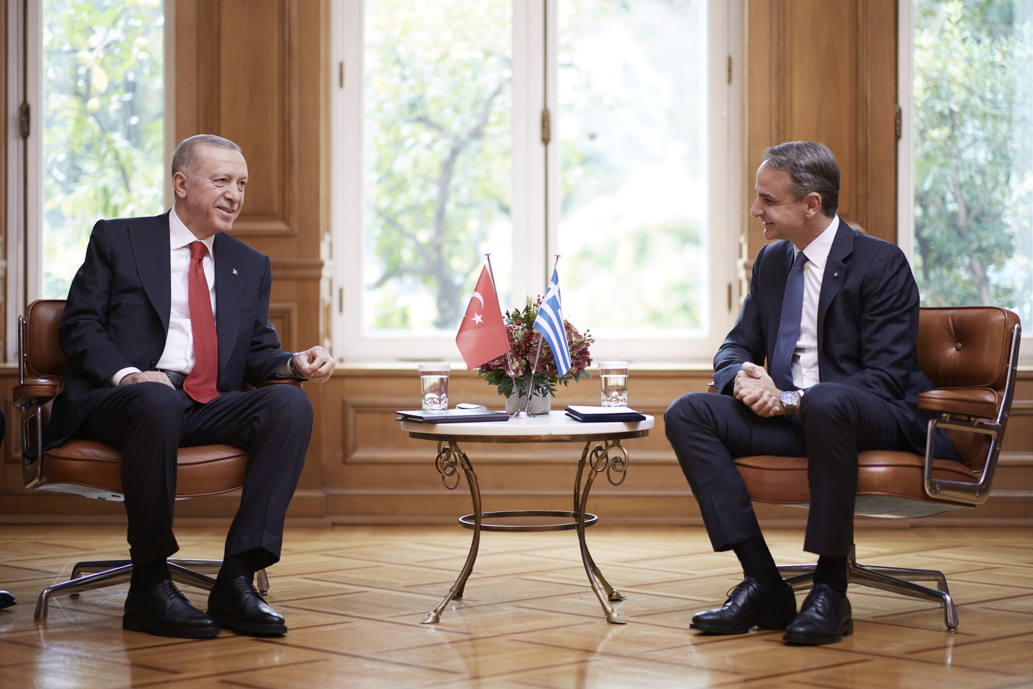 Μητσοτάκης-Ερντογάν: «Αδέλφια» με προβλήματα σε Κυπριακό, υφαλοκρηπίδα και Θράκη