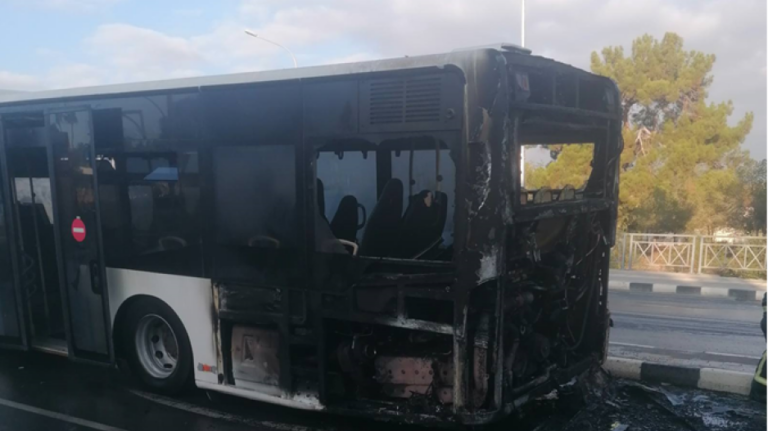 Ελλιπής συντήρηση προκάλεσε την πυρκαγιά στο σχολικό λεωφορείο