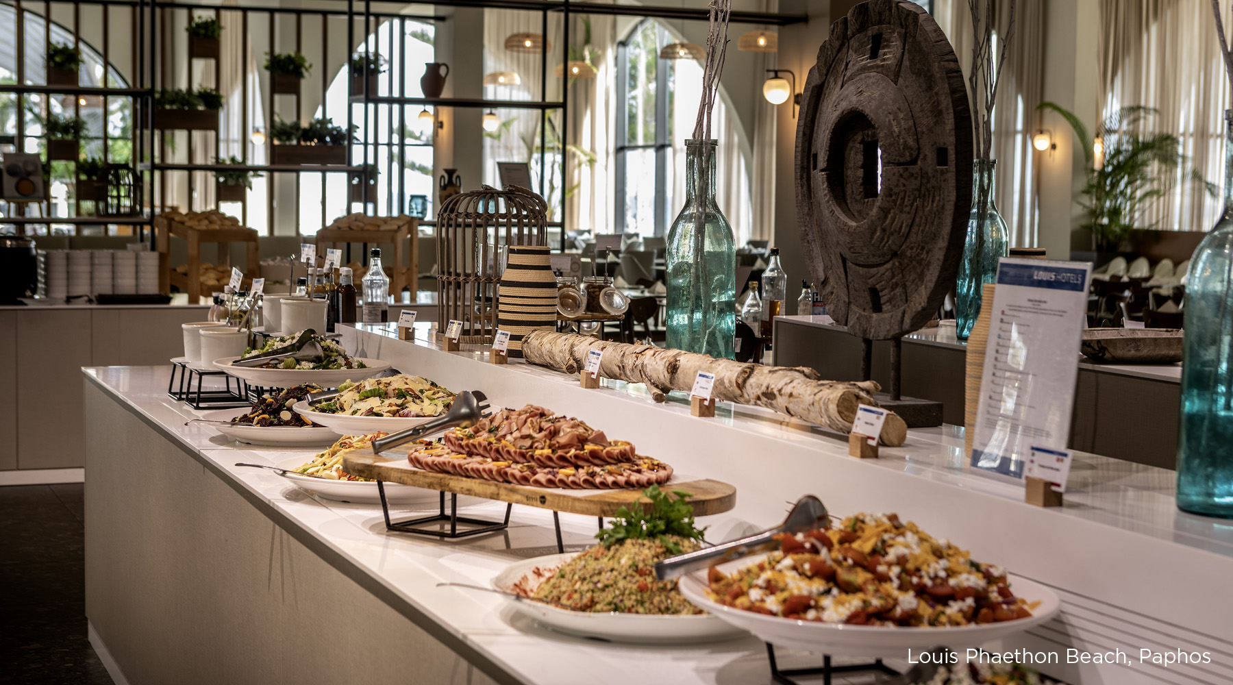 Διακοπές με άρωμα Χριστουγέννων για όλα τα γούστα από τη Louis Hotels