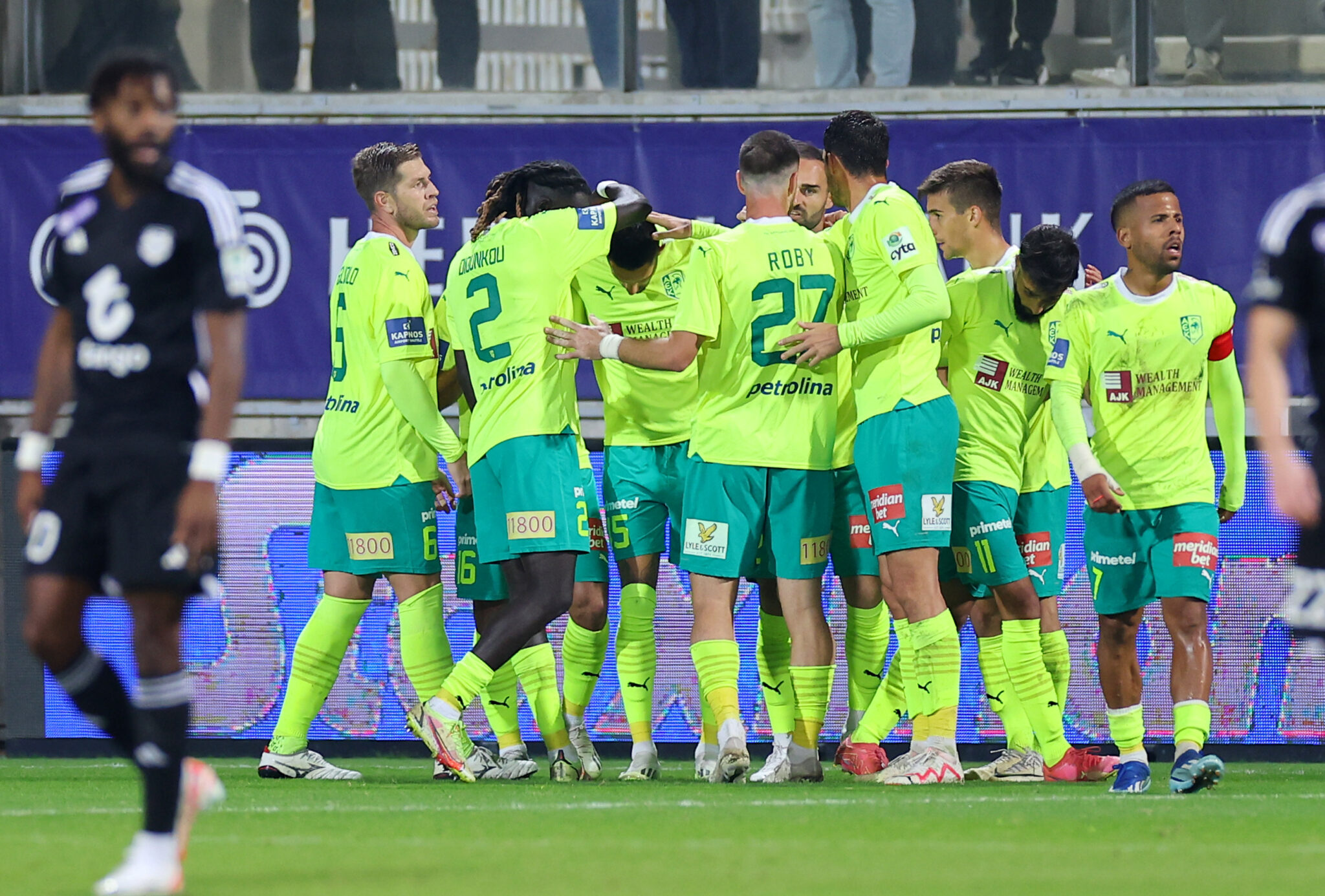 Ο… μοιραίος Καζού χάρισε τη νίκη στην ΑΕΚ (ΒΙΝΤΕΟ & ΦΩΤΟ)