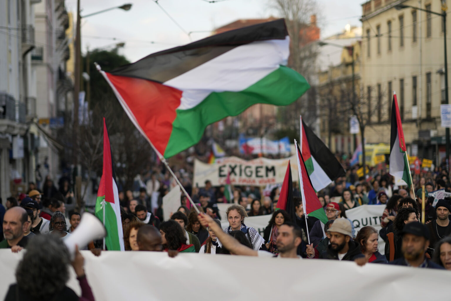 Αρχίζουν οι συνομιλίες Ισραήλ, ΗΠΑ, Αιγύπτου και Κατάρ στο Παρίσι για εκεχειρία