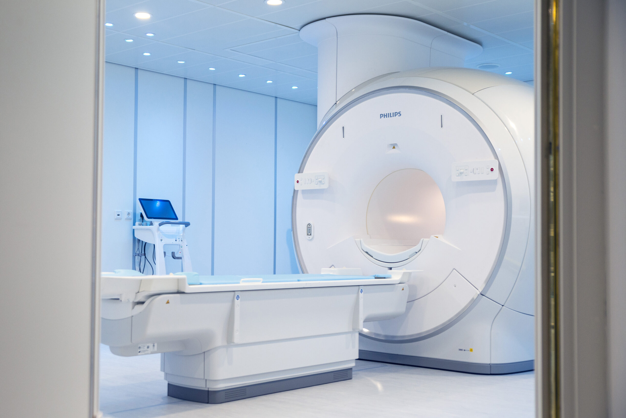 MRI με το «τσουβάλι» από ακτινοδιαγνωστικά κέντρα, έρευνα του ΟΑΥ για ...