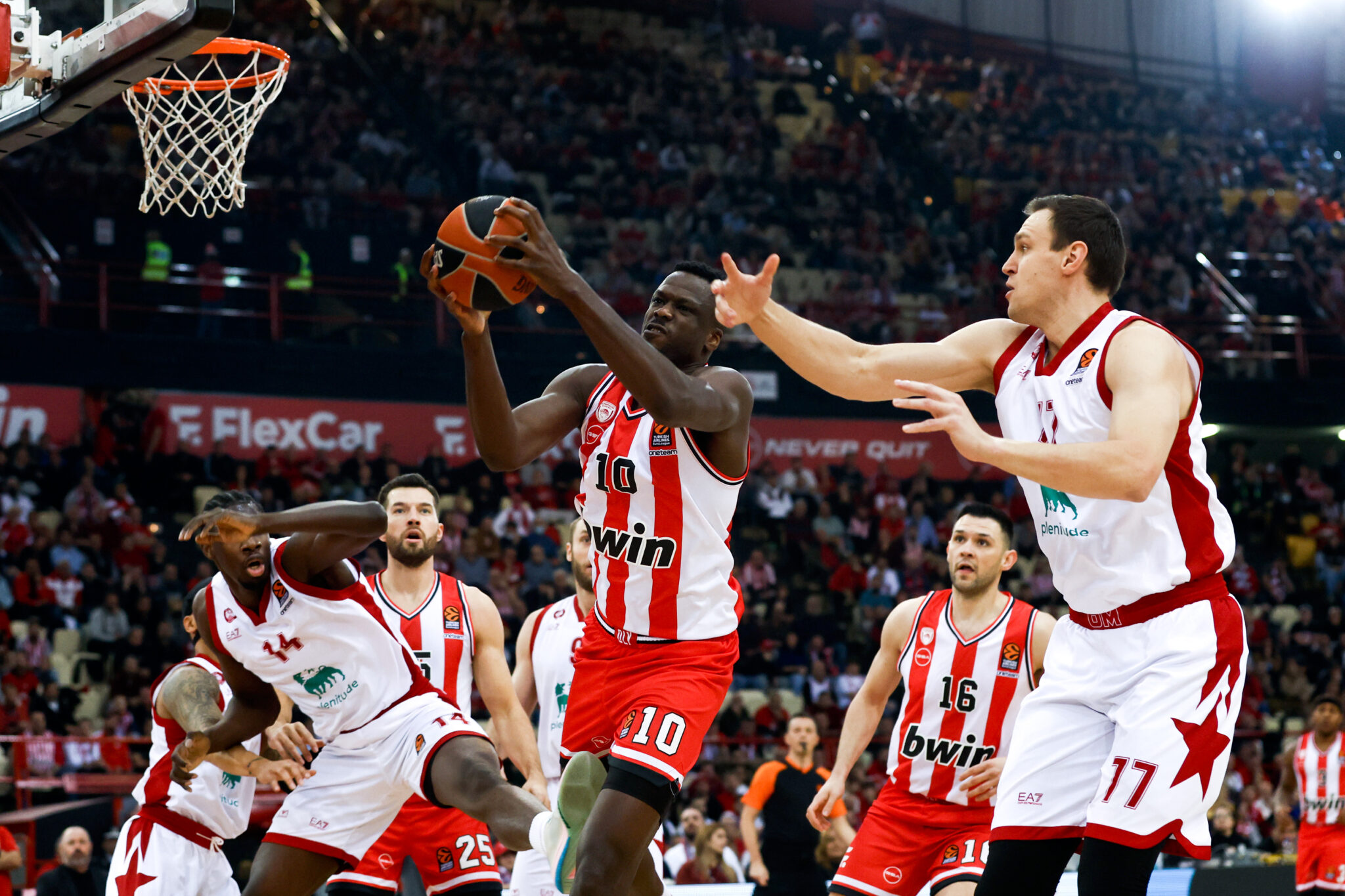 Πήγε να χάσει δικό του ματς, αλλά τελικά μπήκε με το δεξί στο 2024 ο Ολυμπιακός