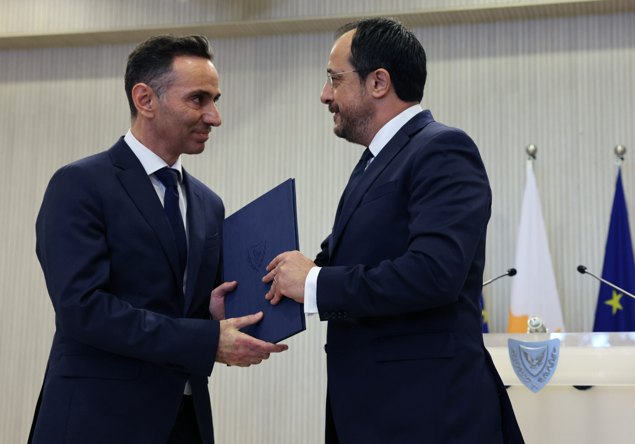 Τα… παραλειπόμενα της μεγάλης μέρας για τους νέους Υπουργούς (ΒΙΝΤΕΟ)