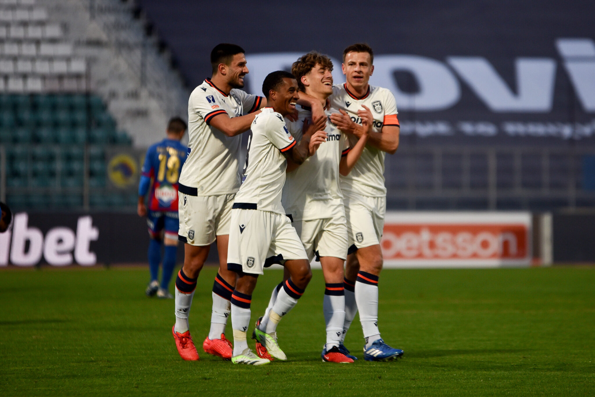 Με υπογραφή Κωνσταντέλια και Σβαμπ «σβηστά» στα προημιτελικά του Κυπέλλου ο ΠΑΟΚ