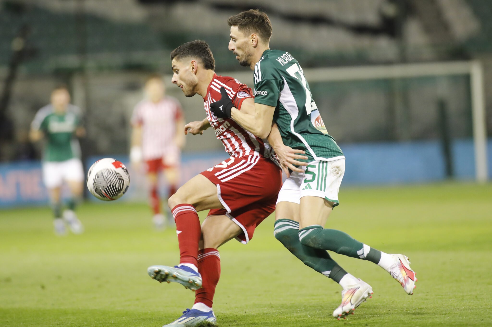 Παναθηναϊκός και Ολυμπιακός άφησαν… ανοιχτούς λογαριασμούς