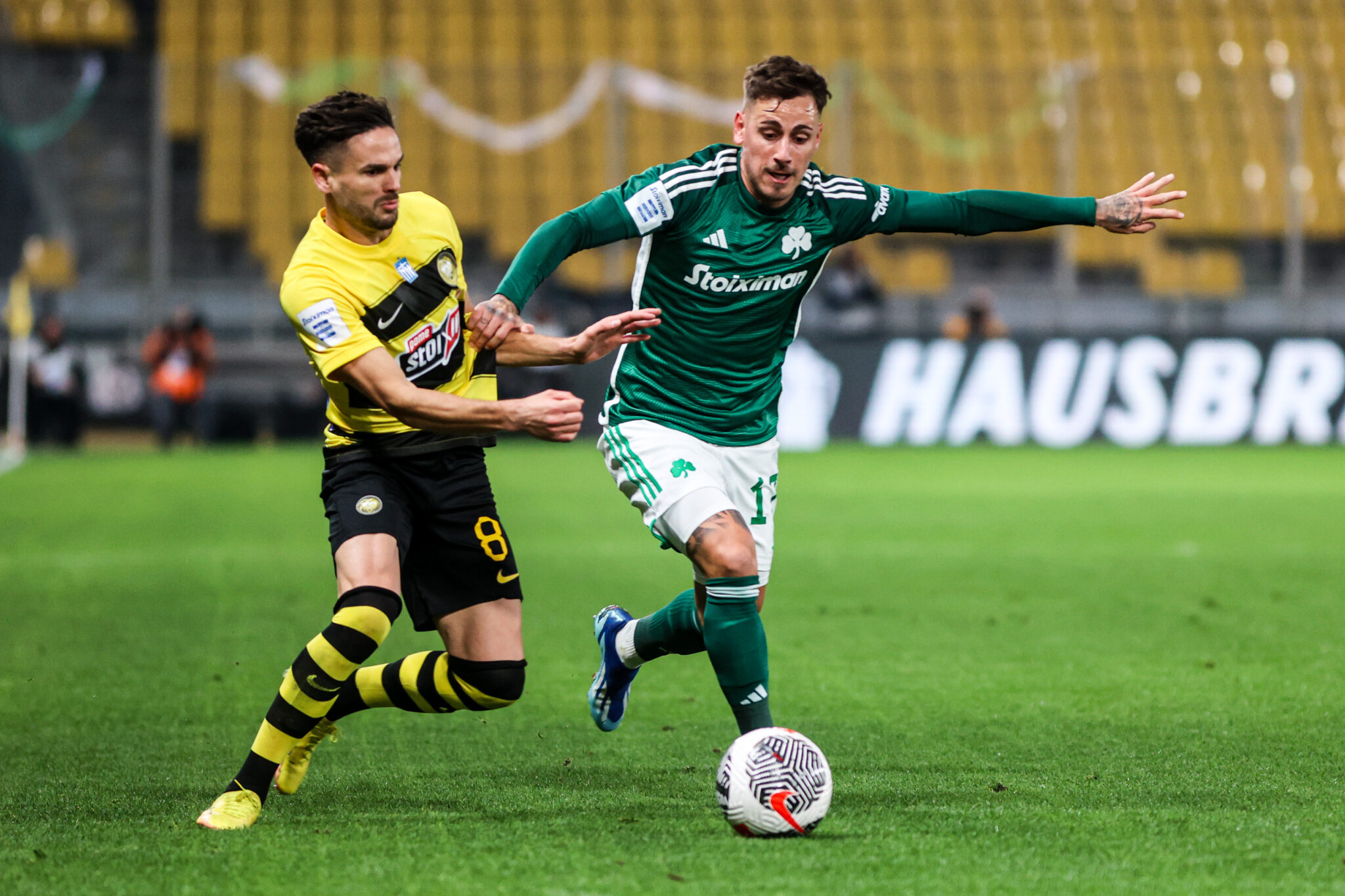 Έχασε την ευκαιρία να ξεφύγει από την ΑΕΚ, αλλά έμεινε πρώτος ο Παναθηναϊκός