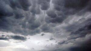 Βροχερή Πρωτοχρονιά, πού αναμένεται να χαλάσει ο καιρός