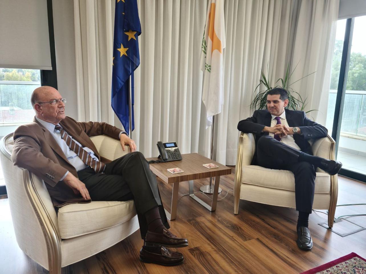 «Ναι» κυβέρνησης υπό προϋποθέσεις σε συνέχιση στήριξης του ΟΚΥπΥ