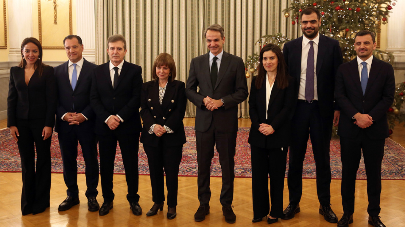 Ορκίστηκαν οι νέοι υπουργοί και υφυπουργοί της κυβέρνησης Μητσοτάκη