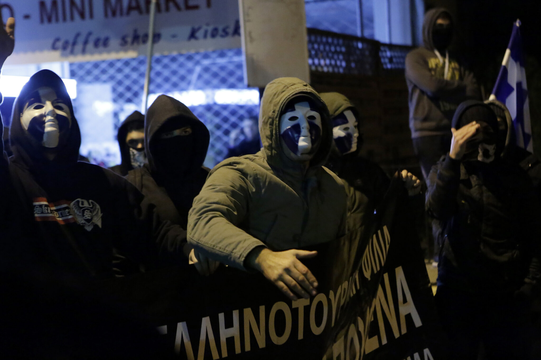 Ακροδεξιά και εκλογές: Πώς η αδυναμία των μεγάλων κομμάτων οδηγεί σε τσουνάμι