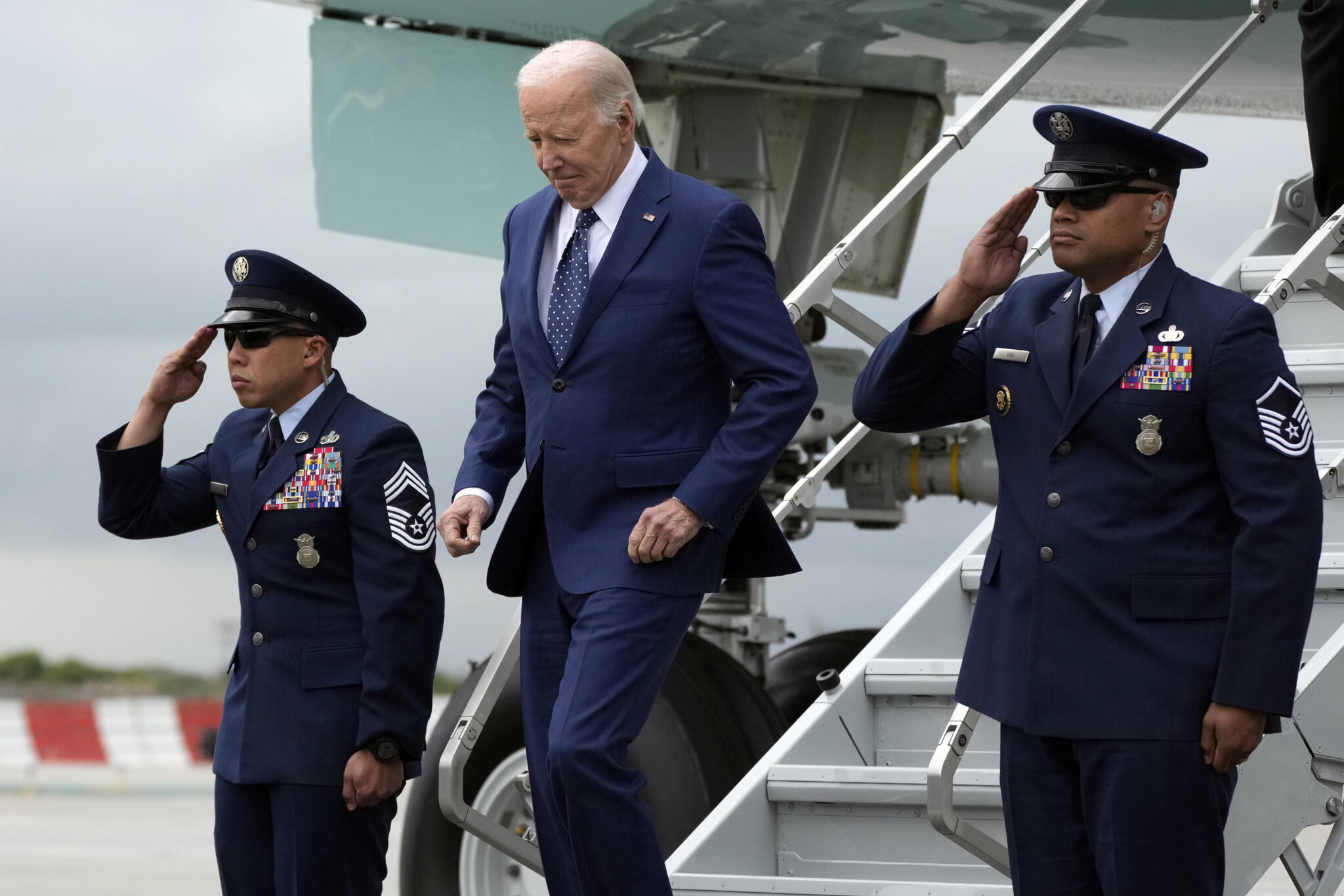 Μπάιντεν κατά Πούτιν: Είναι «υπαρξιακή απειλή» για την ανθρωπότητα