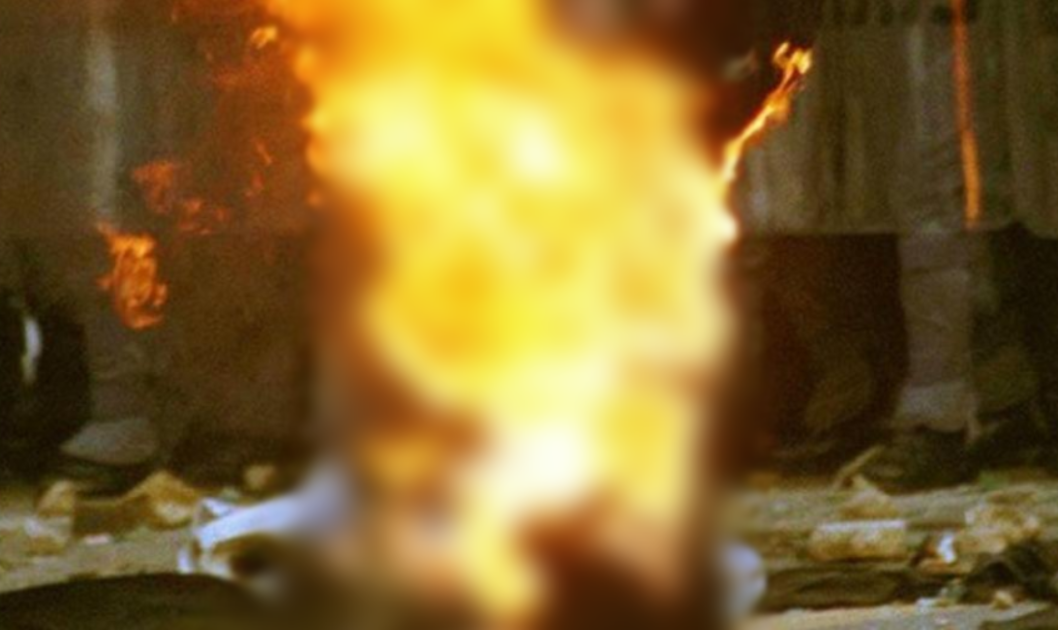 Νεκρός αμερικανός στρατιωτικός, αυτοπυρπολήθηκε έξω από την Πρεσβεία του Ισραήλ