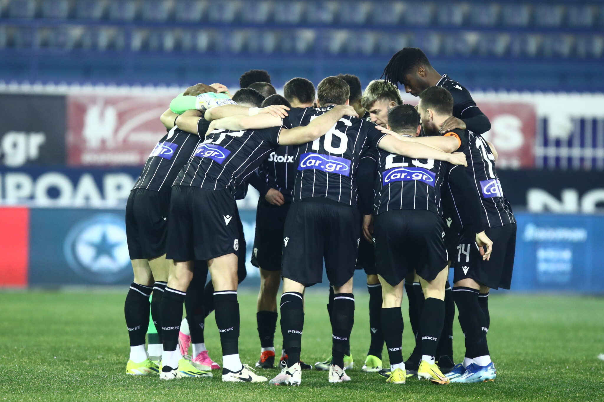 Γκρέμισε το τείχος του Ατρομήτου και αρνείται να πέσει από την κορυφή ο ΠΑΟΚ