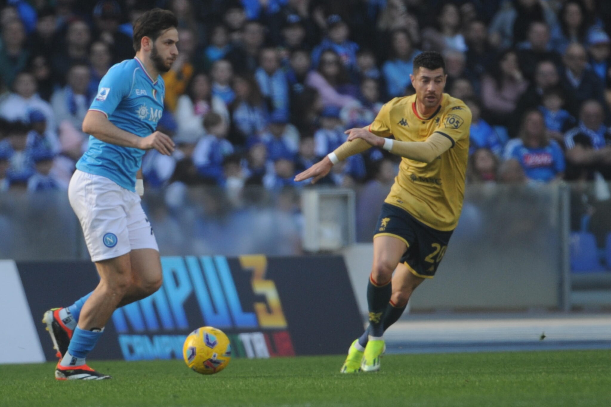 Νάπολι για… λύπηση, έσωσε στο 90' το βαθμό στο «Ντιέγκο Μαραντόνα» με τη Τζένοα