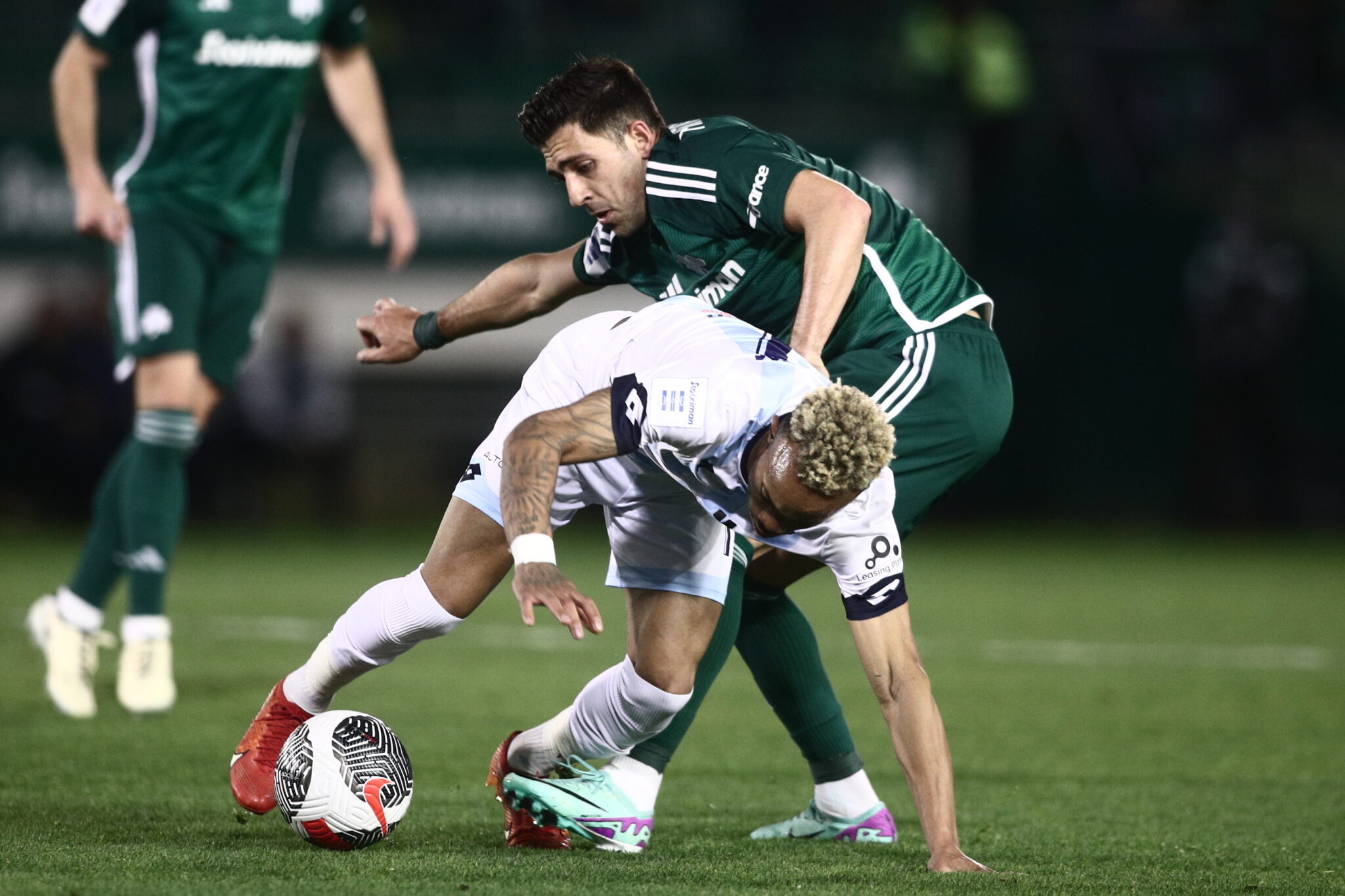 Πρόστιμο 200.000 ευρώ στον Παναθηναϊκό για τις γκέλες με Λαμία-Κηφισιά