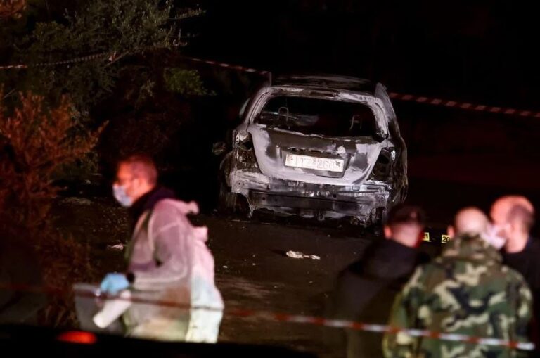 Όπλα και χιλιάδες ευρώ βρέθηκαν στο σπίτι του Χρήστου Γιαλιά στη Μάνδρα