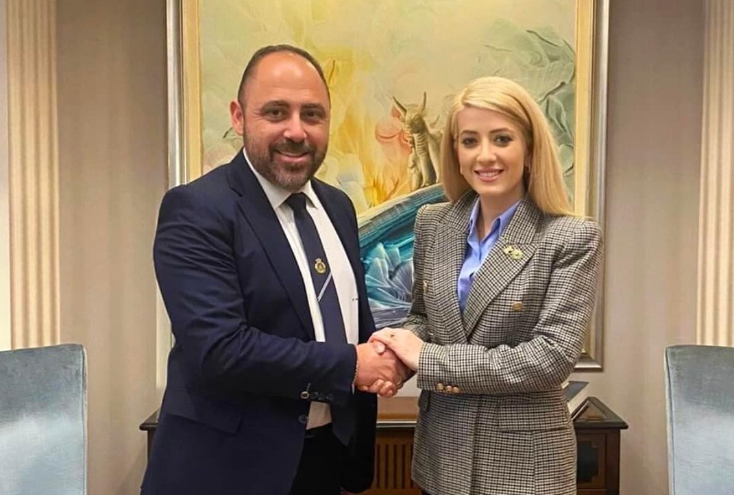 Ο Νικολέττος είπε «ναι» στον ΔΗΣΥ για τον το Δήμο Παραλιμνίου-Δερύνειας