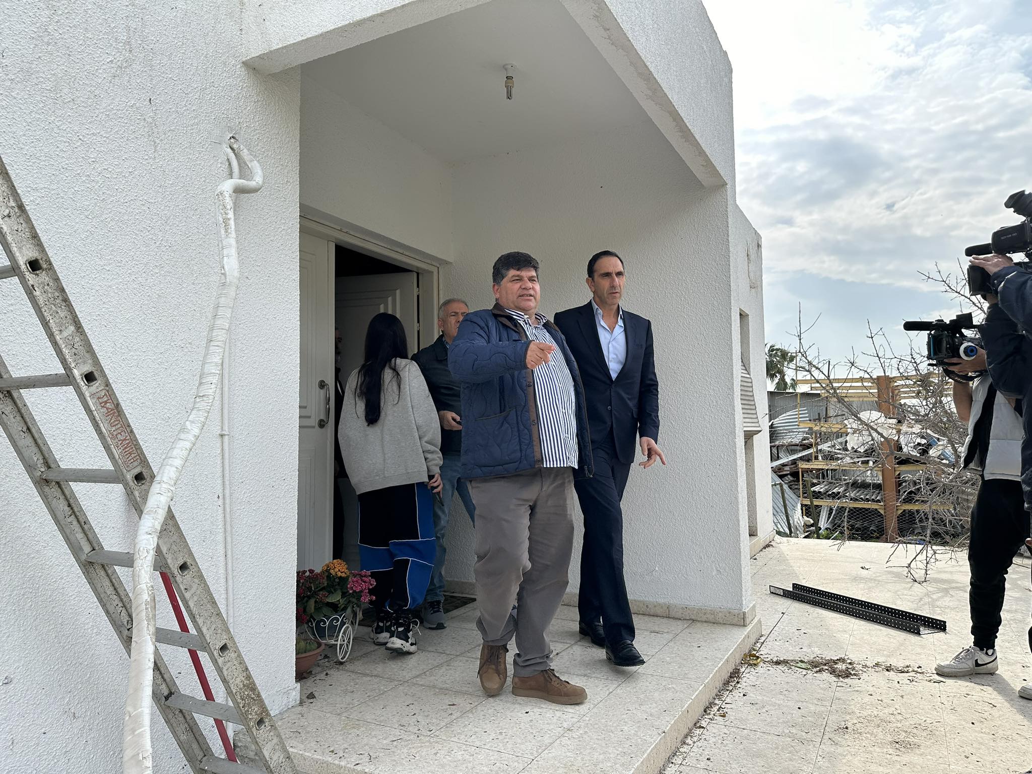 Ο ΥΠΕΣ στη Λεμεσό: Πρώτα καταγραφή ζημιών και μετά αποζημιώσεις για τη θεομηνία