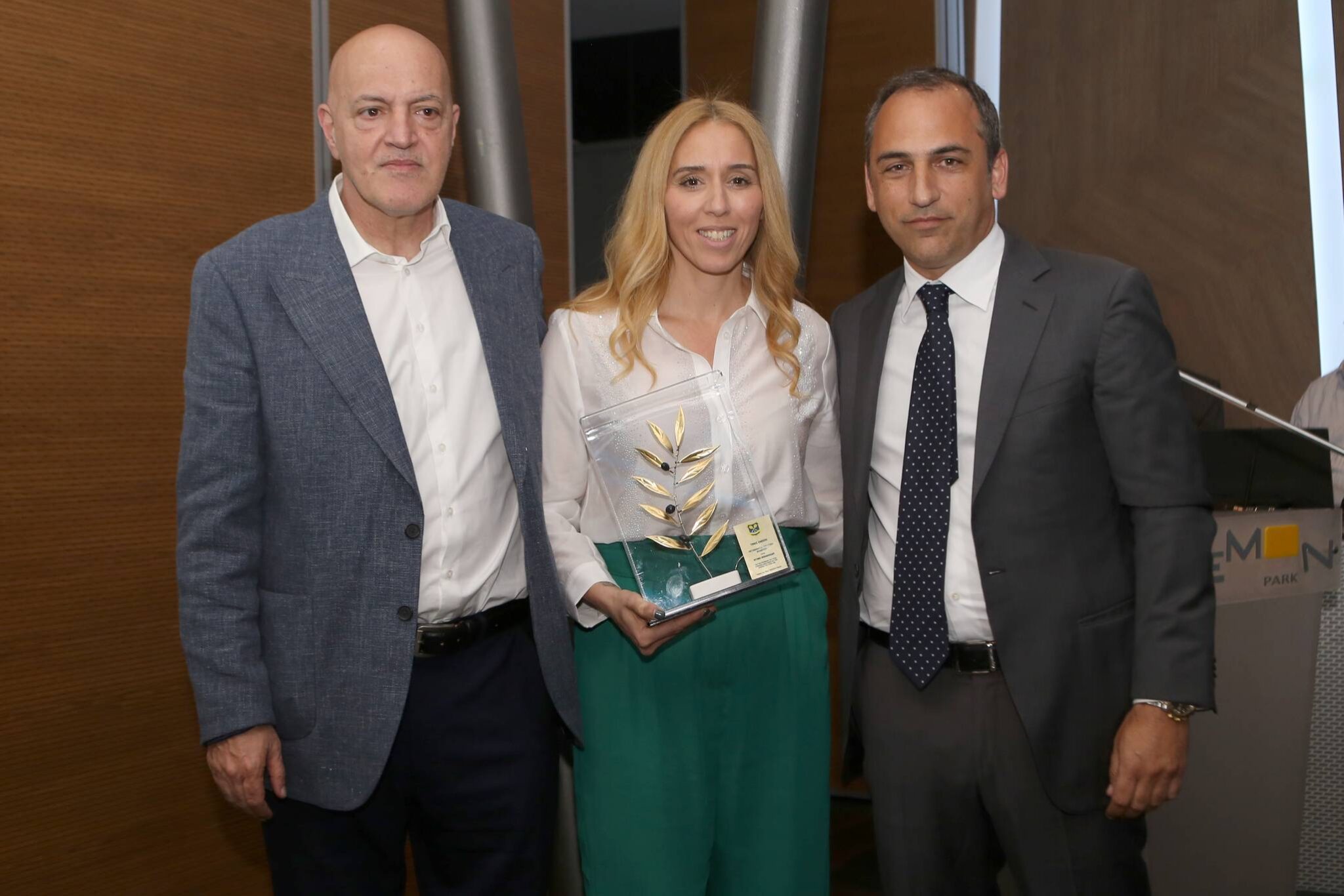 Κορυφαίοι Αντισφαιριστές 2023 η Ραλούκα Σερμπάν και ο Στυλιανός Χριστοδούλου