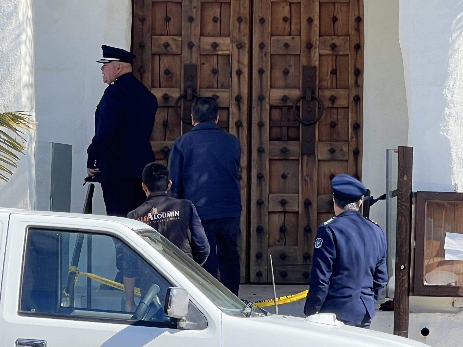 Εδώ έσκασε η βόμβα τα ξημερώματα στην Περνέρα (ΦΩΤΟ)