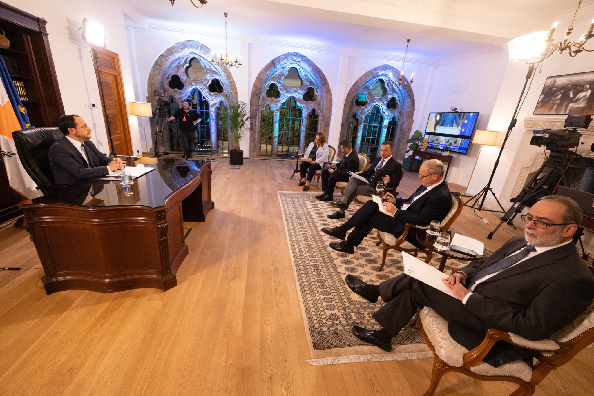 Ο επίλογος της διακαναλικής: Το συμβόλαιο με τον λαό και η στεναχώρια ΠτΔ