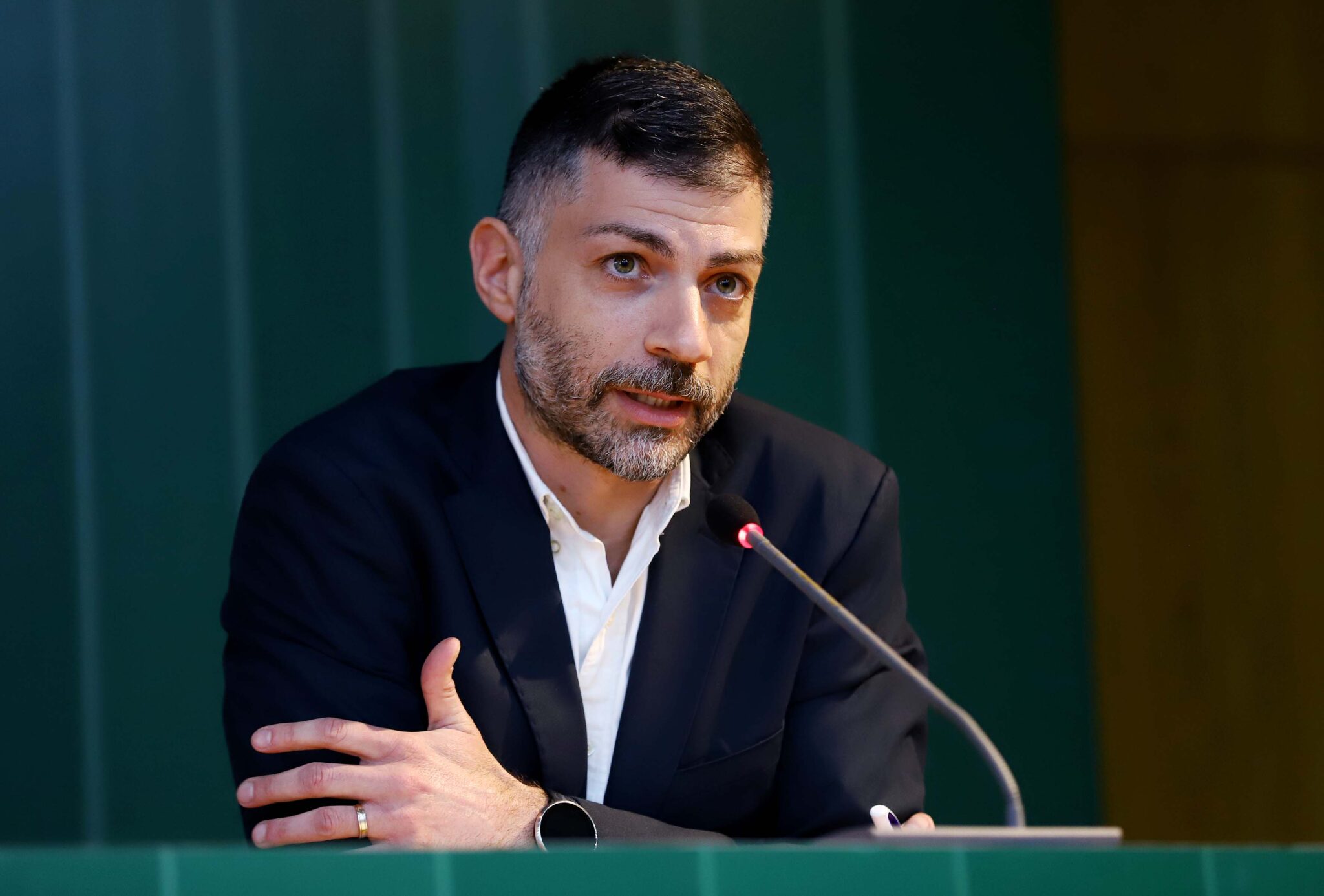 Δημητρίου: «Η ομάδα να δώσει στον κόσμο τη χαρά του αποτελέσματος»