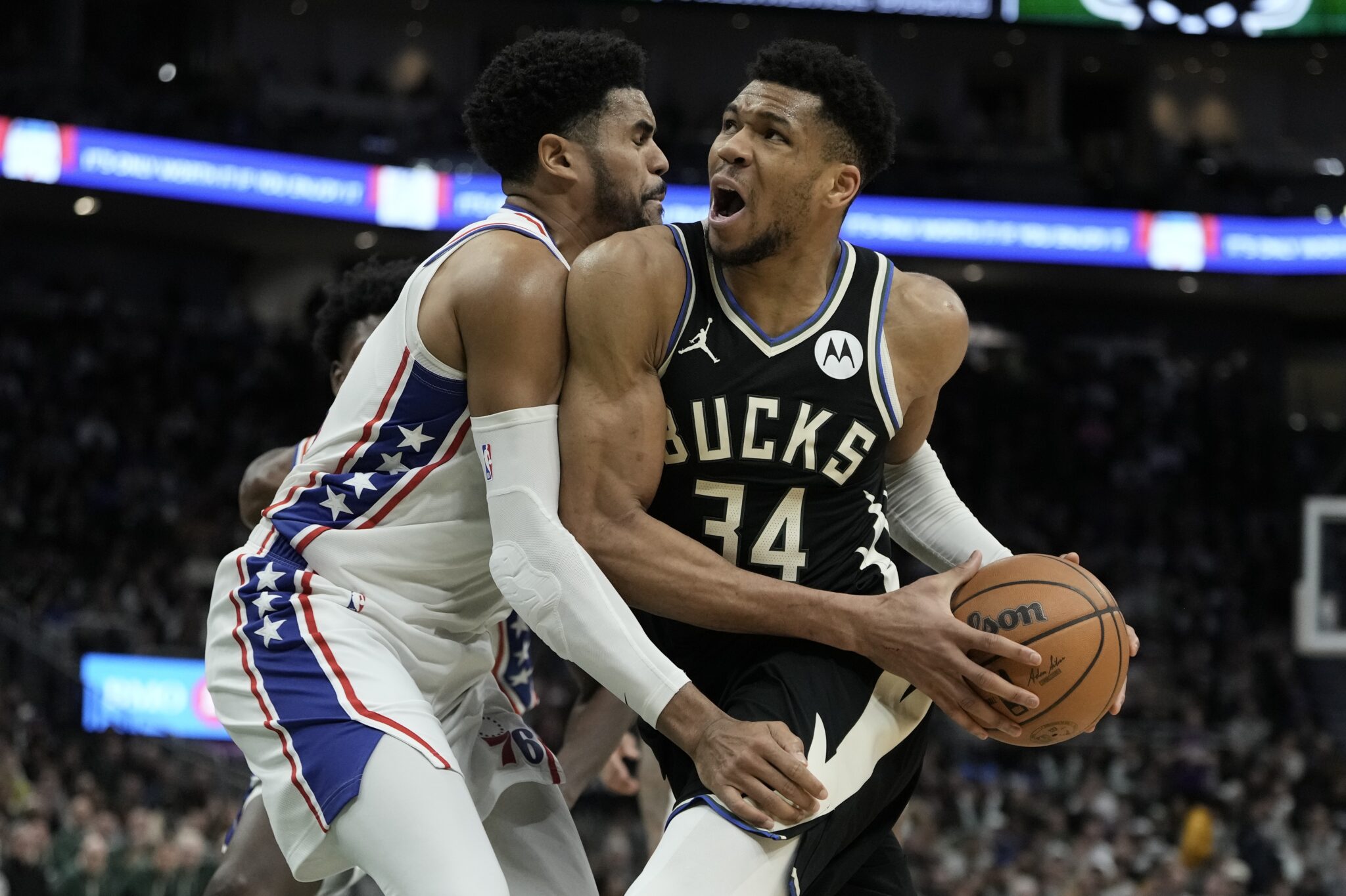 Επιστροφή στο Μιλγουόκι και στις νίκες για Μπακς