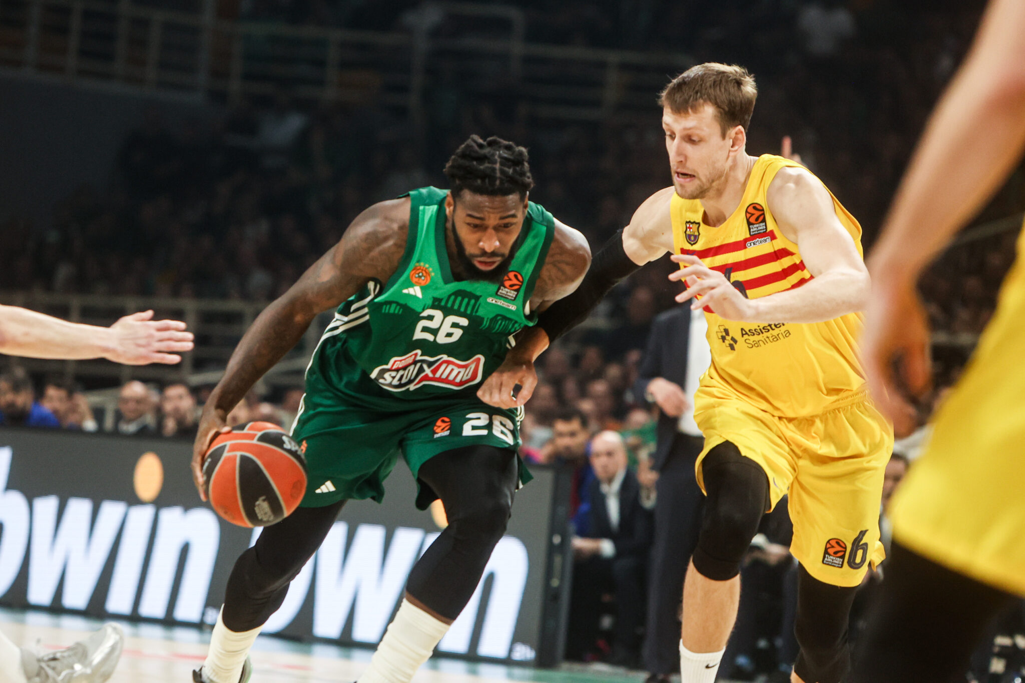 Συγκλονιστικός Παναθηναϊκός, τέζαρε την Μπαρσελόνα από το -16