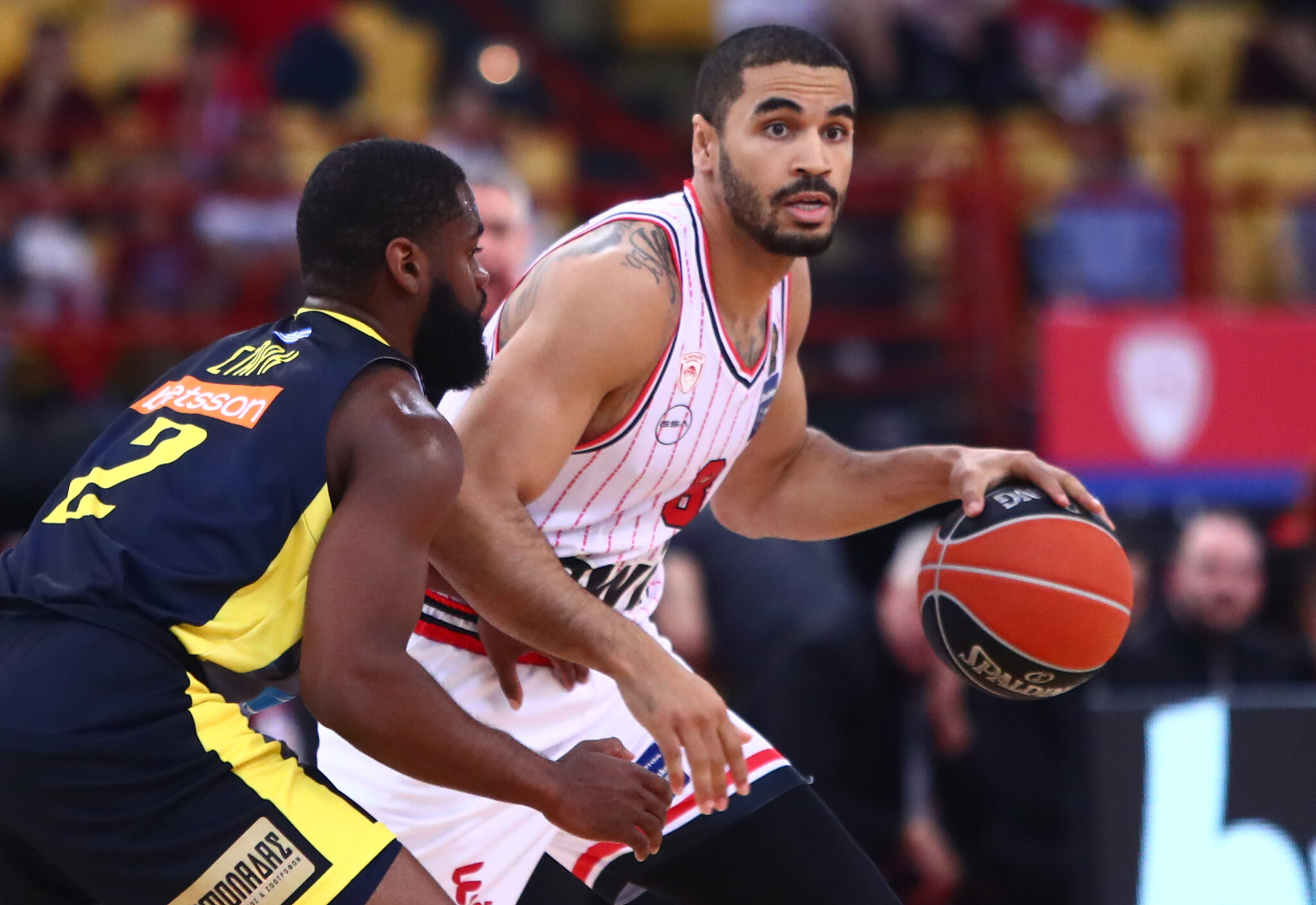 Λύγισε τον σκλητράχηλο Άρη ο Ολυμπιακός