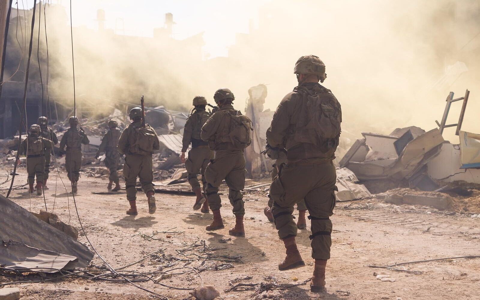 Το Ισραήλ εξαπέλυσε επιδρομή στη Ραμάλα, σύμφωνα με αυτόπτες μάρτυρες