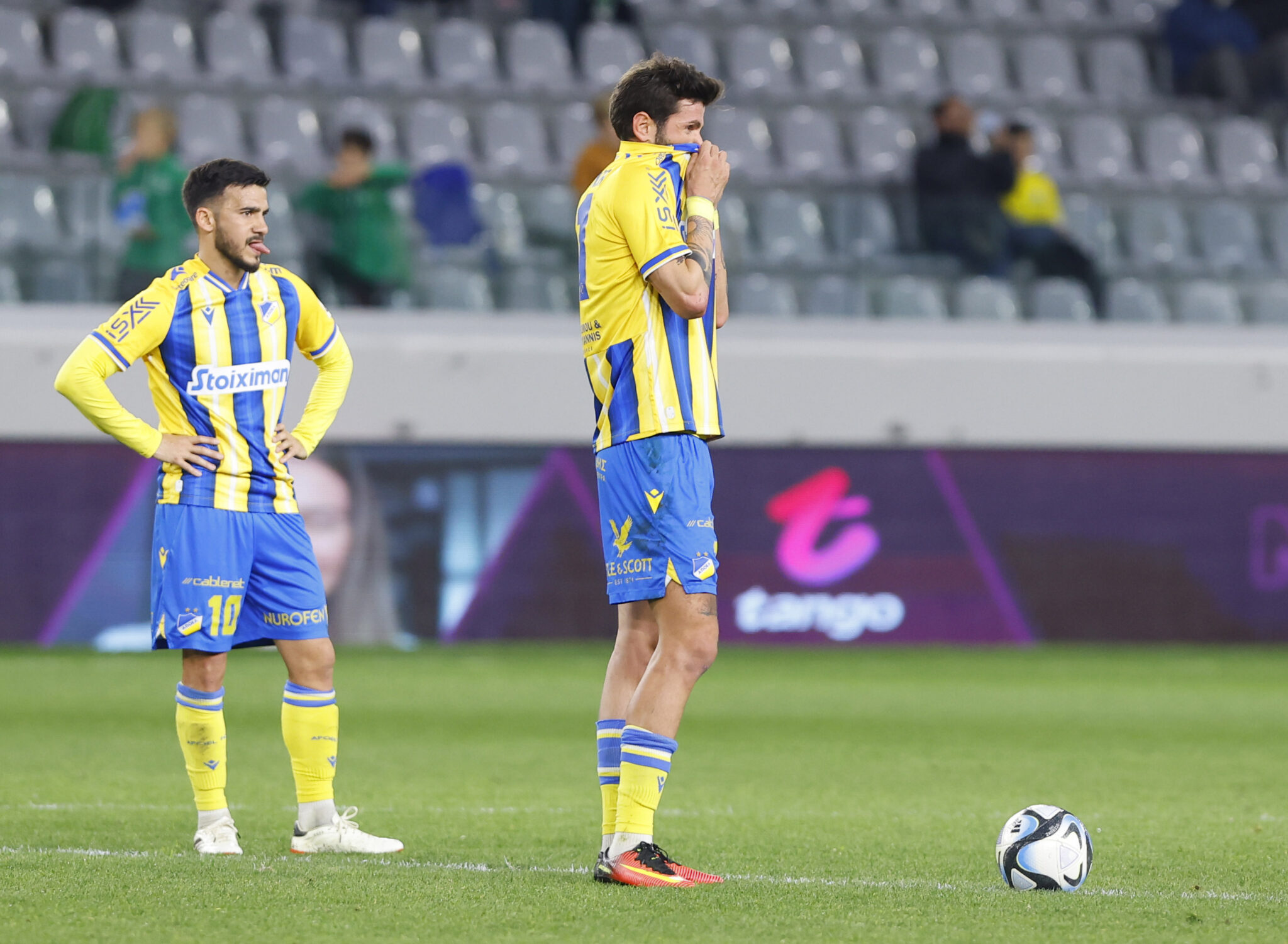 Δεν… σηκώνει κεφάλι στο «Άλφαμεγα Stadium» ο ΑΠΟΕΛ, η προσοχή στην Ομόνοια