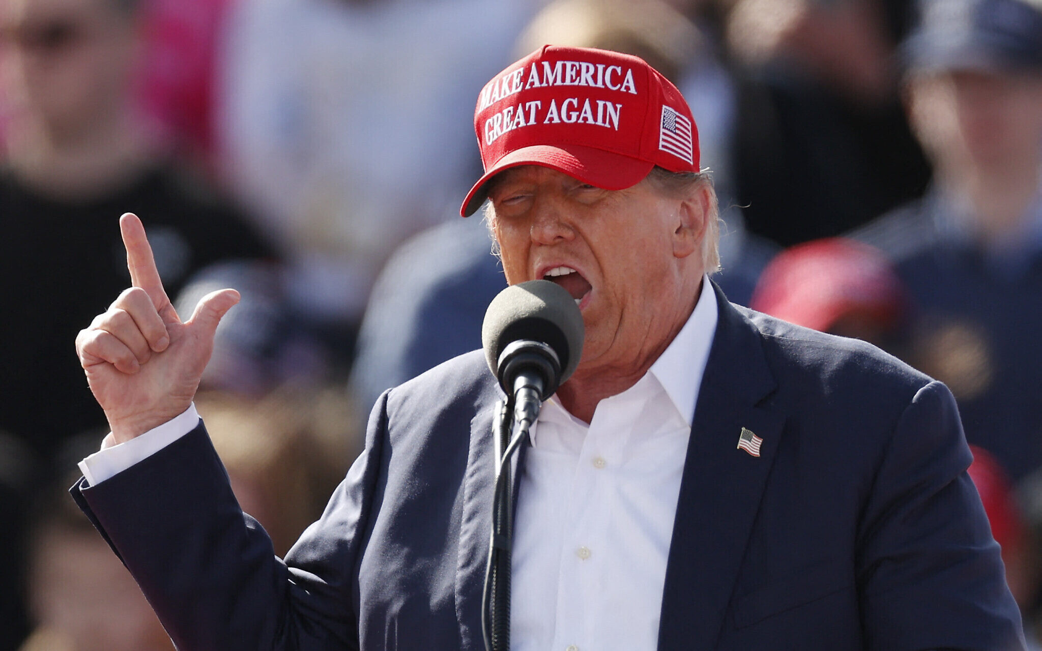 Ντόναλντ Τραμπ: «Αν δεν εκλεγώ θα γίνει μακελειό στη χώρα»