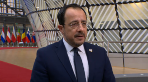 Πυρετός διαβουλεύσεων για το κείμενο συμπερασμάτων και τα ευρωτουρκικά