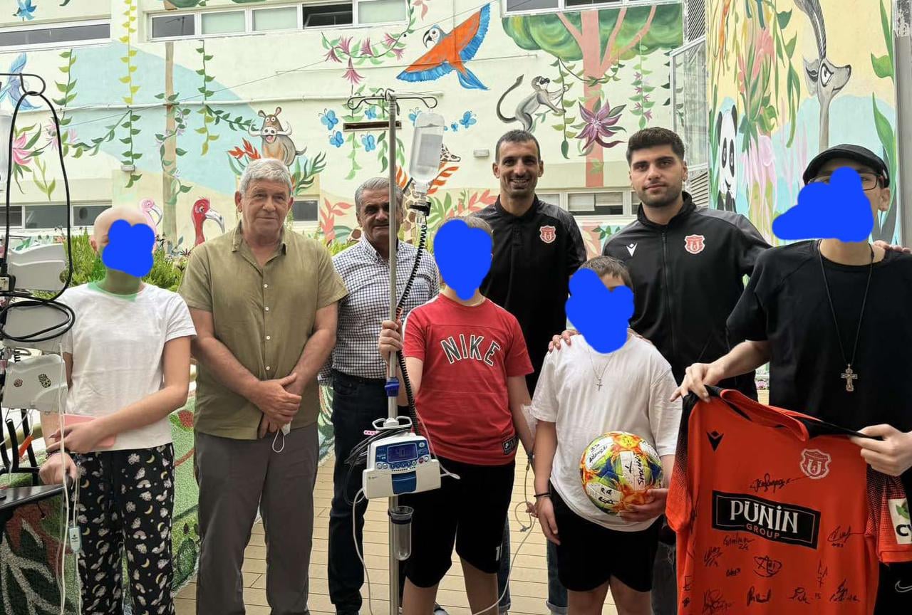 Στο πλευρό των μικρών ασθενών του Παιδογκολογικού Τμήματος η «Καρμιώτισσα»