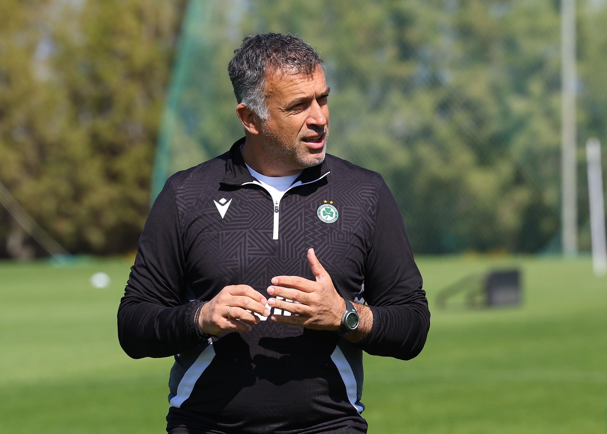 Απρόοπτο με Χαμάς στην Ομόνοια, δεν προλαβαίνει ο Μάθιους