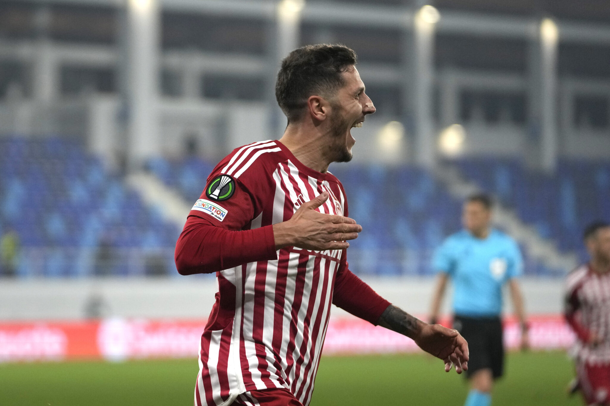 Φαβορί για Φενέρ ο Γιόβετιτς στον Ολυμπιακό