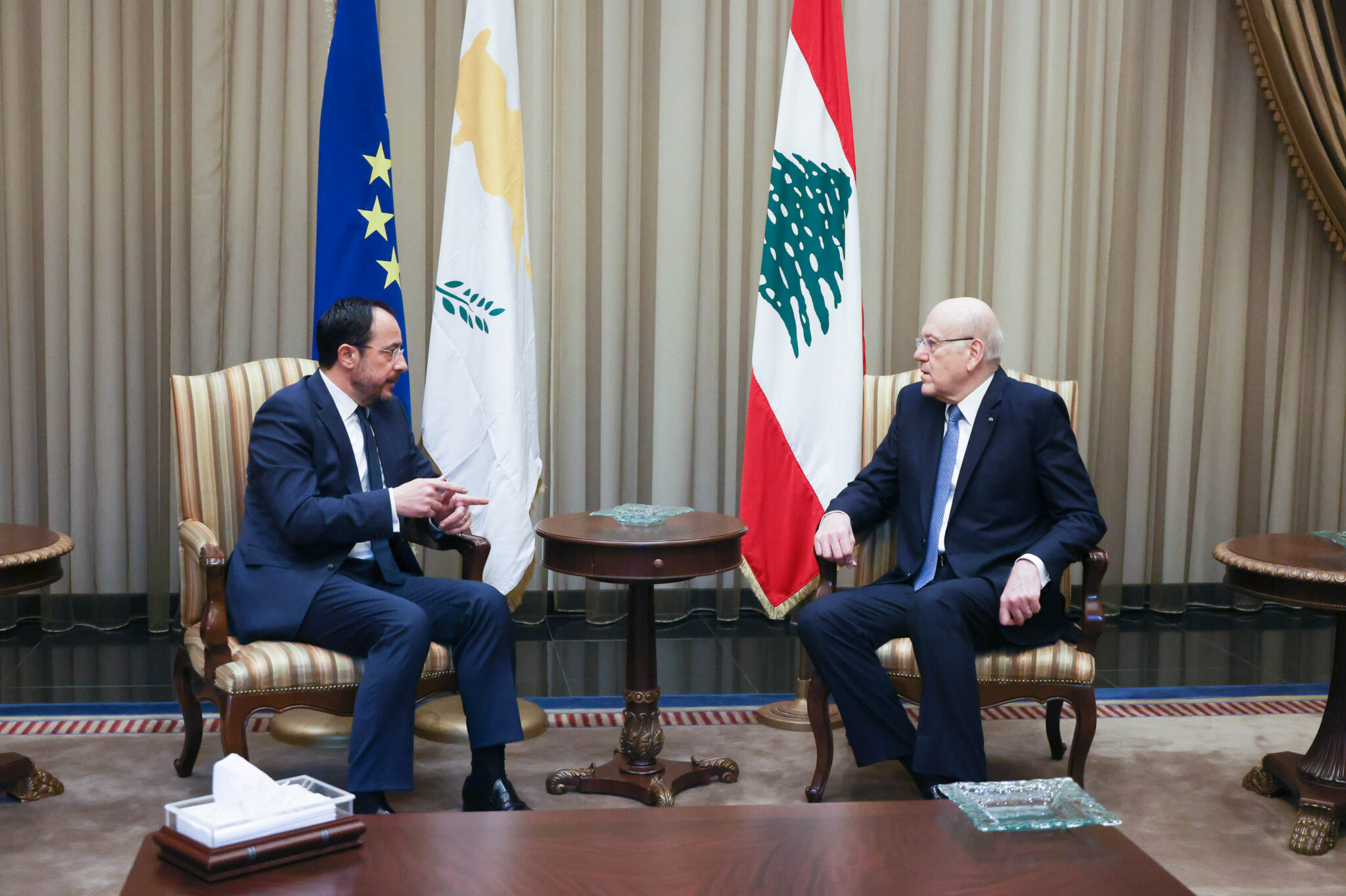 O ΠτΔ ενημέρωσε τον Πρωθυπουργό του Λιβάνου για τον ρόλο ΕΕ στο μεταναστευτικό