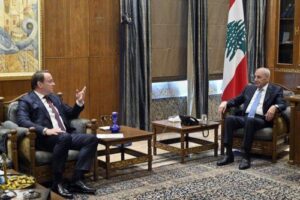 Στον Λίβανο ο  Ευρωπαίος Επίτροπος αρμόδιος για θέματα γειτονίας και διεύρυνσης