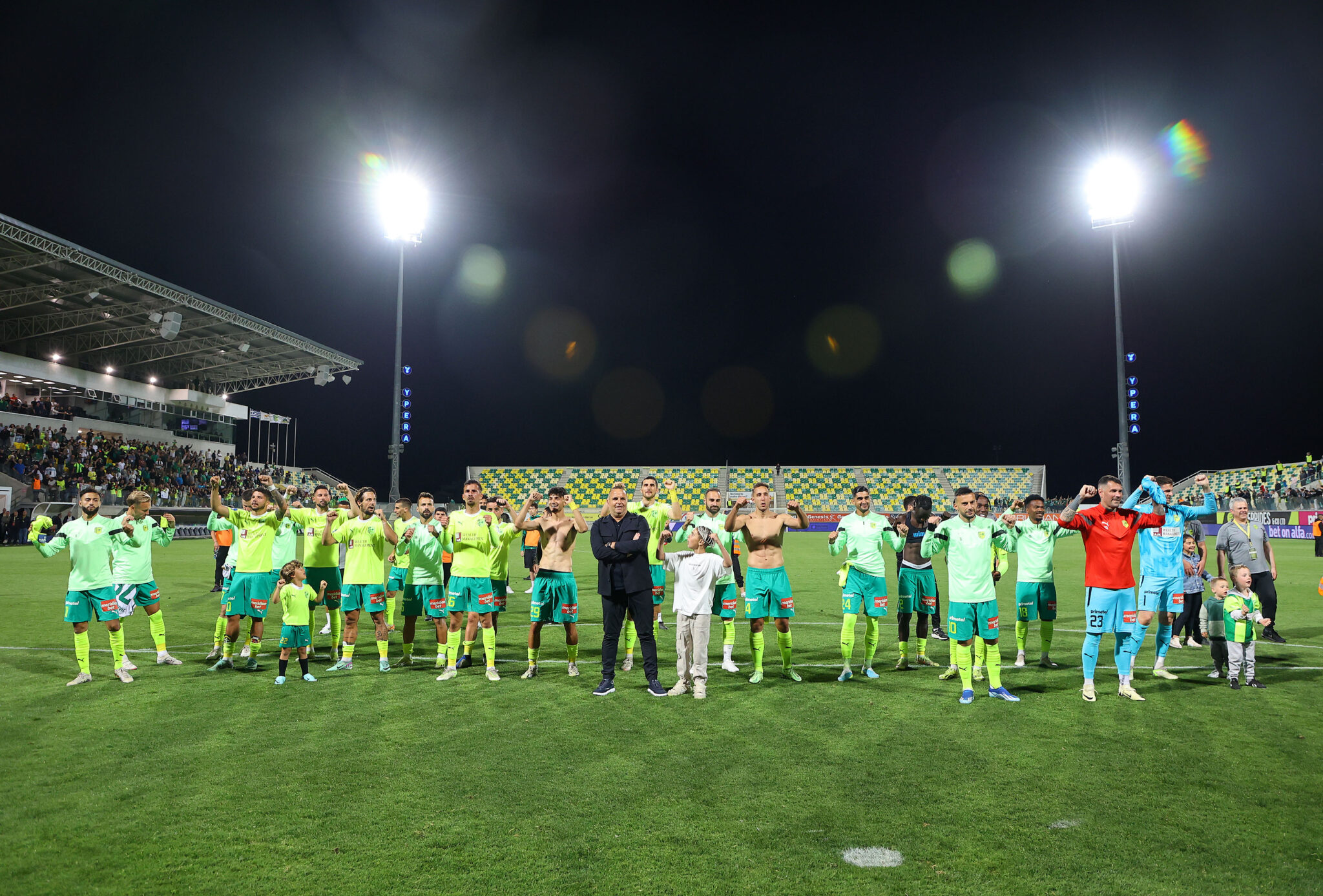 Της πήρε τον αέρα και πάει για τον τίτλο με σπασμένα φρένα η ΑΕΚ