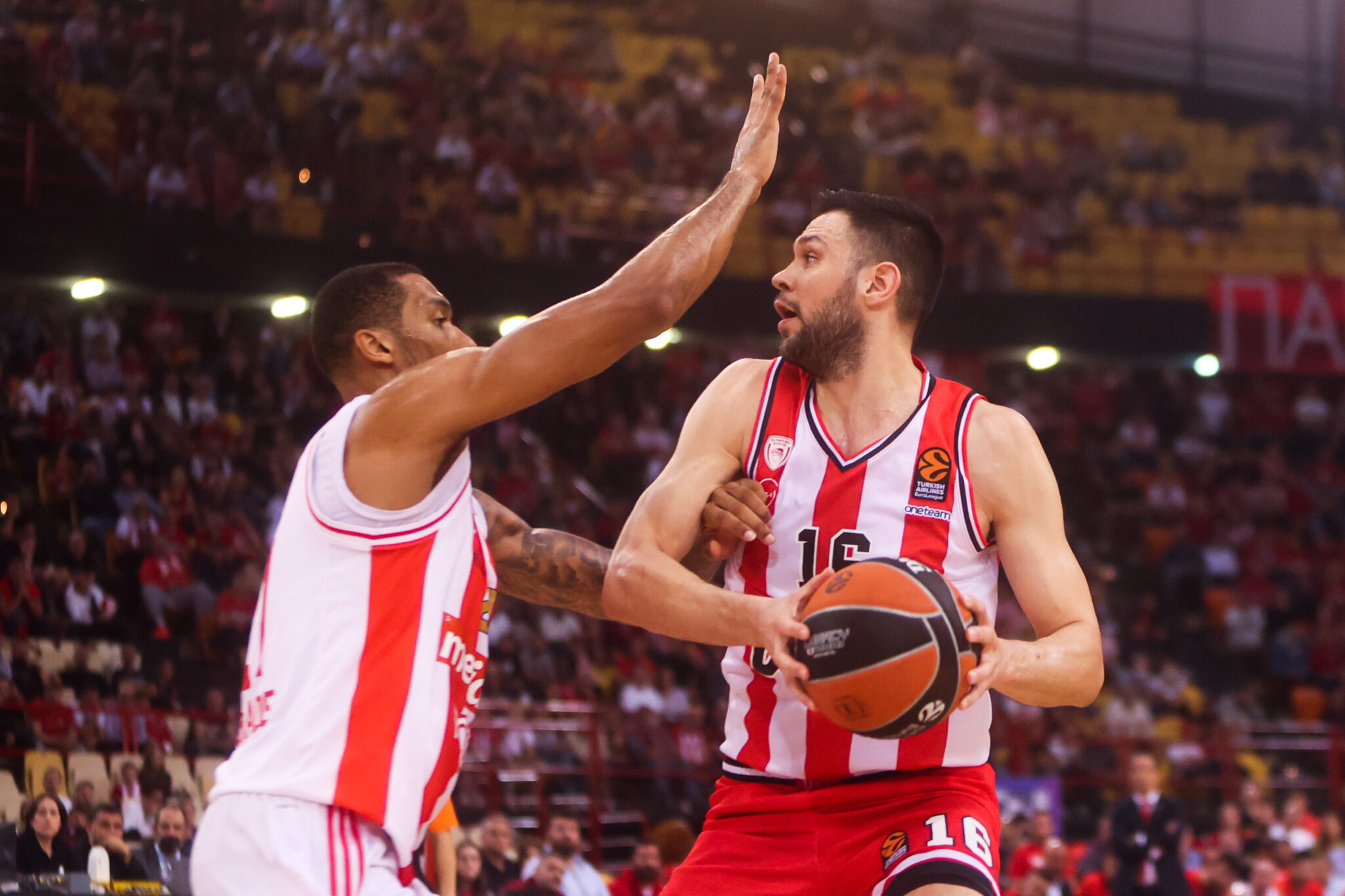 Ερυθρός-Ολυμπιακός: Ξανά στο Βελιγράδι με… οδηγό το «διπλό» επί της Παρτίζαν