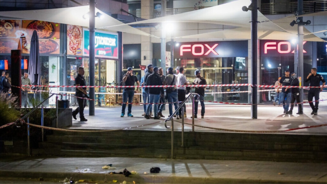 Τρεις τραυματίες σε επίθεση με μαχαίρι σε εμπορικό κέντρο στο Ισραήλ (ΒΙΝΤΕΟ)