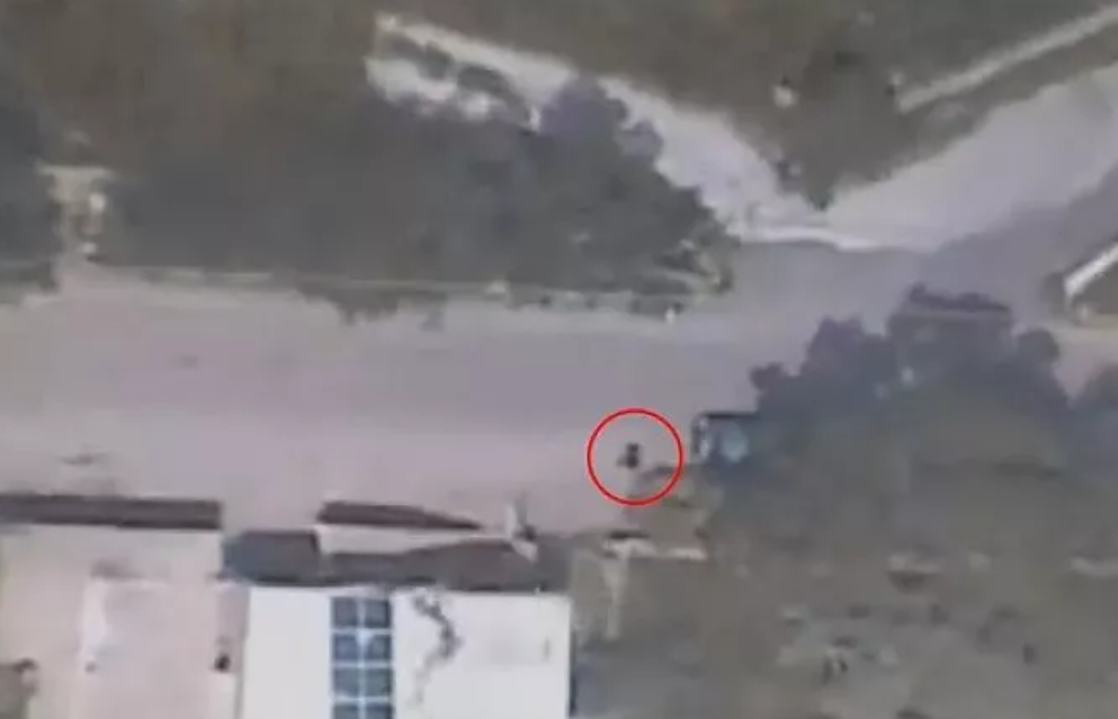 ΒΙΝΤΕΟ: Ισραηλινό χτύπημα σε υποδομές της Χεζμπολάχ, τρεις νεκροί