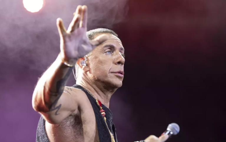 Ξεσπά ο Μαζωνάκης: "Δεν μπορώ να κάνω τίποτα άλλο, εξαντλήθηκαν όλα τα όρια"