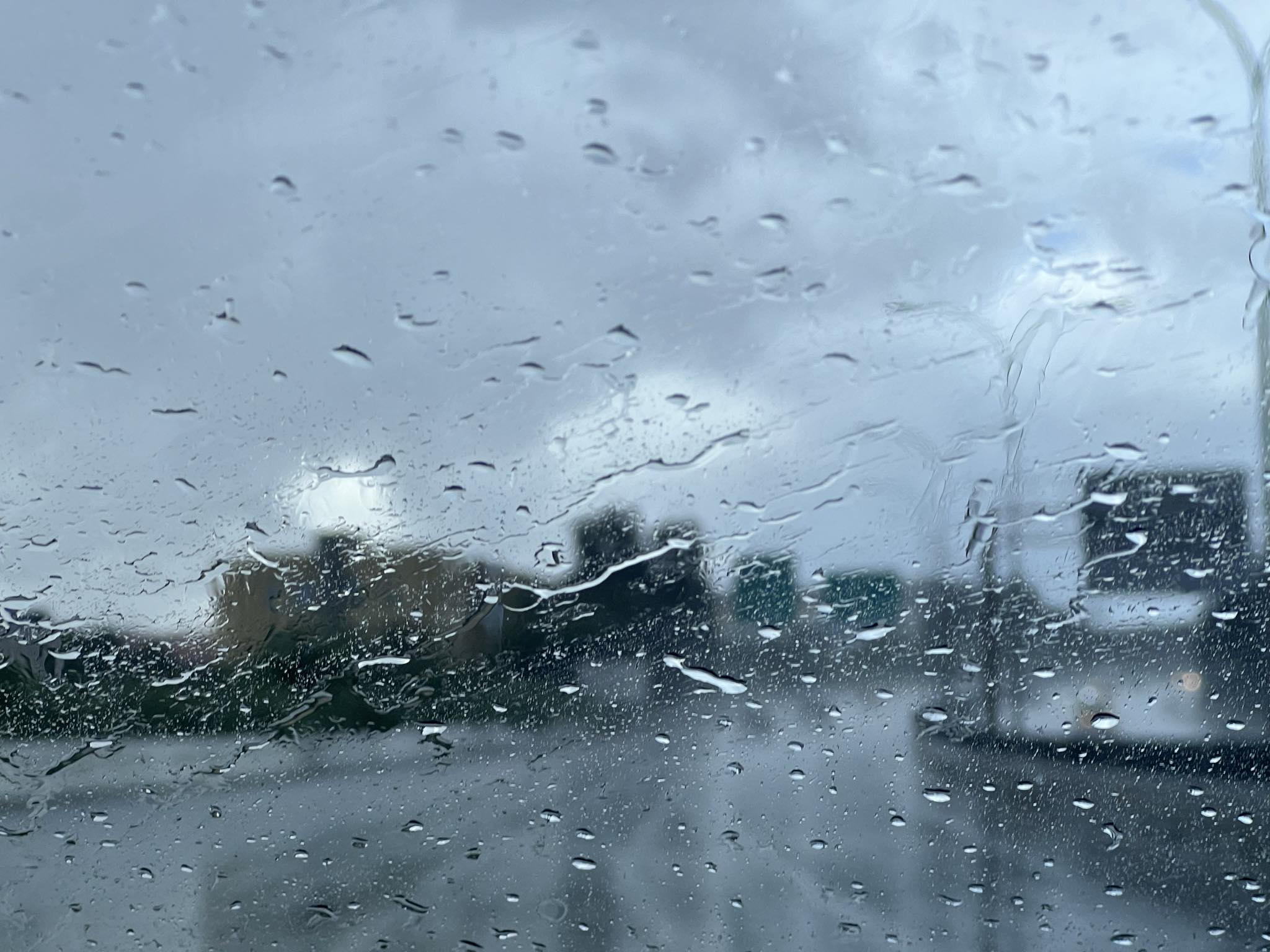 Έκλεισε και δεύτερος δρόμος λόγω κατολισθήσεων